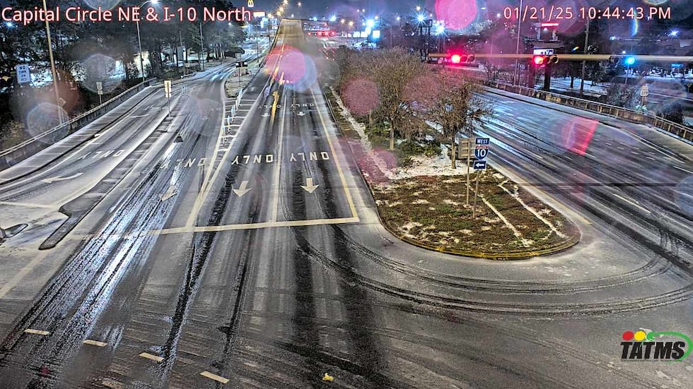 Capital Circle NE and Raymond Diehl Road as of 10:41 p.m. Tuesday.