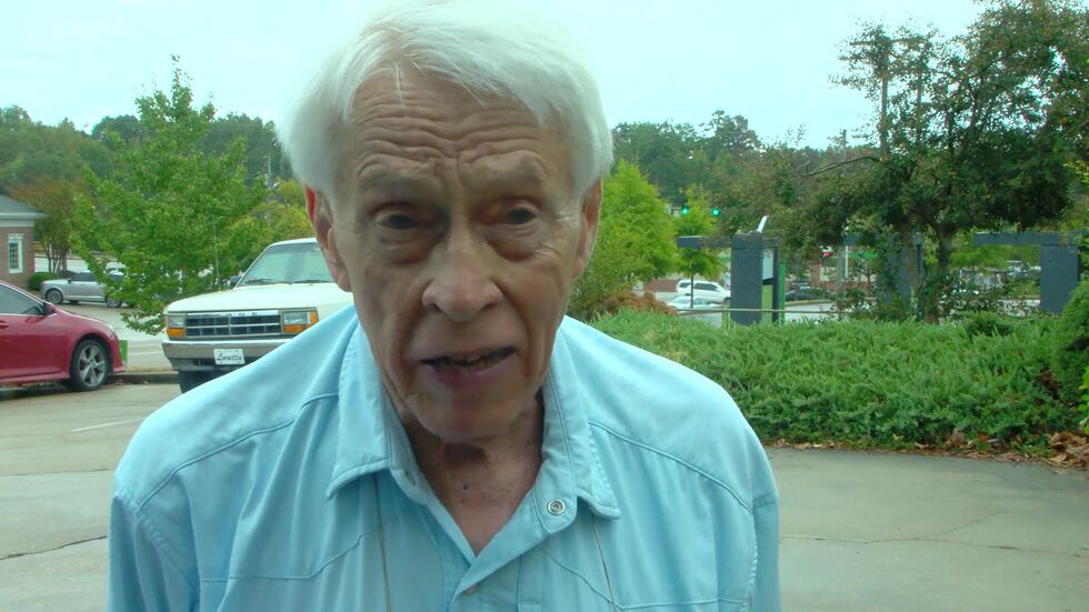 Shop clerk, son charged with selling illegal kratom amid probe into Ole Miss student deaths