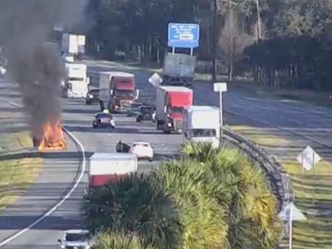 Traffic flowing again after vehicle fire on I - 75 near Florida - Georgia line Tuesday evening
